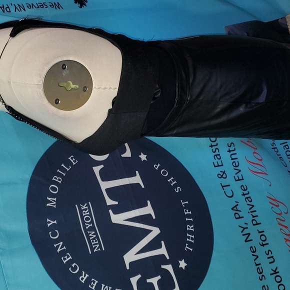 Giorgia Party Dress - Picture 8 of 10